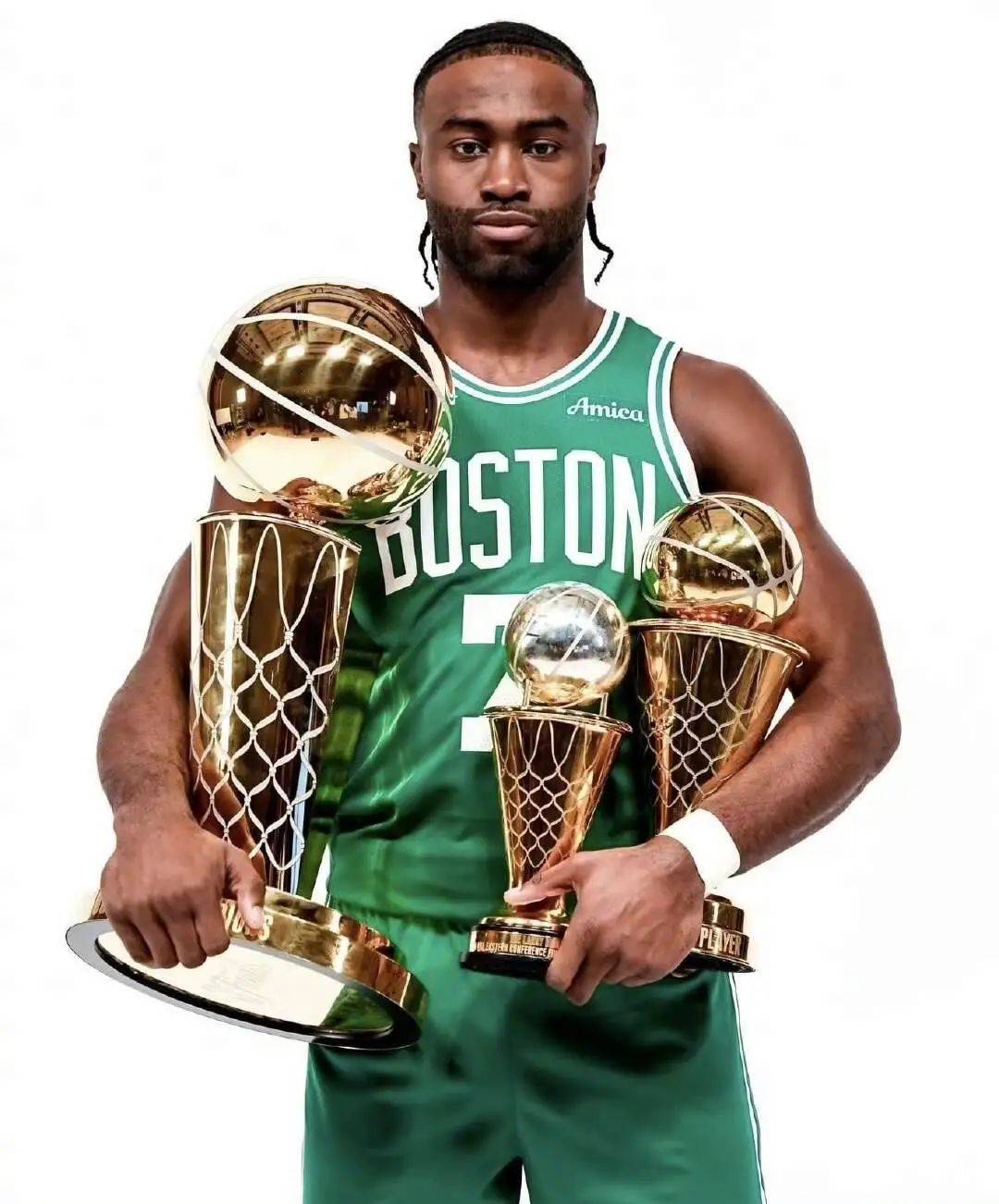 澳大利亚男篮鏖战黄蜂，杰伦·布朗三分雨点燃全场