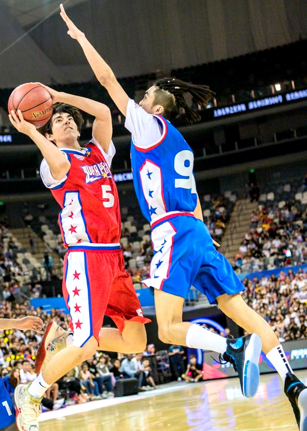 关于篮球热度飙升，网友热议不断的信息