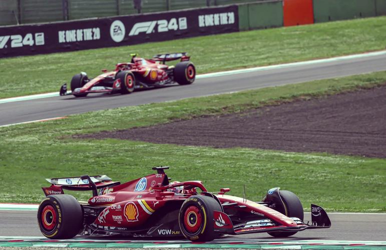 威廉姆斯翻盘法拉利，皮亚斯特里关键制胜