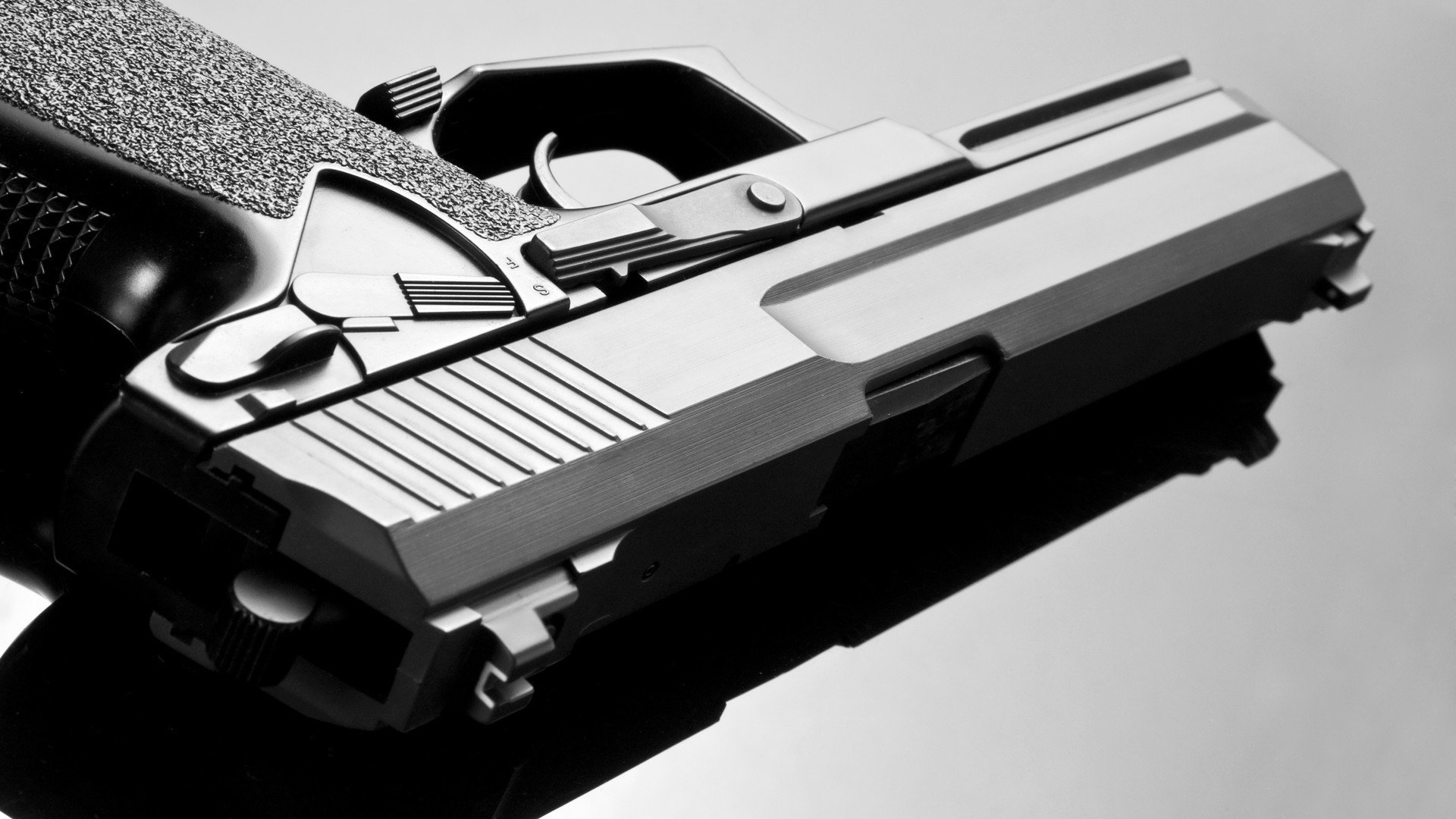 时间的十字路口，鏖战欧陆的跫音，终在意甲的阳光下开花